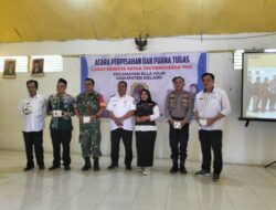 Dengan penuh Rasa Haru Camat Ella Hilir Dalam Perpisahan Purna Tugas berharap Kepada Semua kades Agar bisa Menjalankan Tugas Dengan Amanah