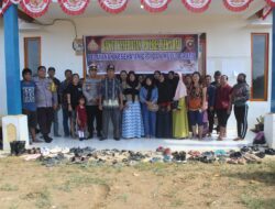 Warga Desa Seberang Kapuas Antusias Ikuti Bakti Kesehatan yang digelar Polres Sekadau