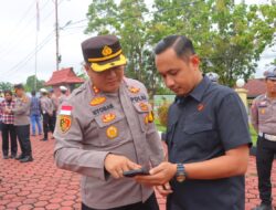 Antisipasi Praktik Judi Online di Lingkungan Polri, Kapolres Sintang Cek Ponsel Anggota