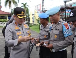 Pastikan Senjata Api Digunakan Sesuai Ketentuan, Kapolres Ketapang Lakukan Pemeriksaan Senjata Api Dinas