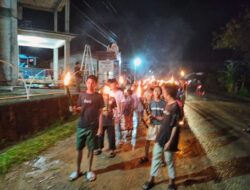 Polsek Sekadau Hilir Amankan Pawai Obor Sambut Bulan Suci Ramadhan 1446 H