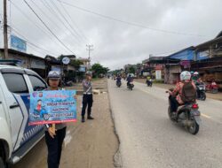 Polres Sekadau Ingatkan Bahaya Penggunaan Handphone Saat Berkendara