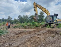 Polsek Jelai Hulu Polres Ketapang Laksanakan Pembukaan Lahan Jagung Hibrida “Jelai Makmur” Di Dusun Selengan, Desa Deranok