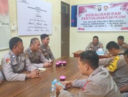 Polres Sanggau Gelar Sosialisasi Hukum di Polsek Batang Tarang, Tekankan HAM dan Prosedur Perceraian di Lingkup Polri