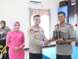 Empat Belas Tahun Mengabdi, AKP Agus Junaidi Pamit dari Polres Sekadau