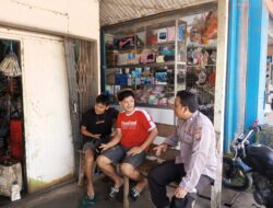 Kapospol Simpang 4 Kayu Lapis Sambangi Warga Gonis Tekam, Ajak Bijak Bermedsos