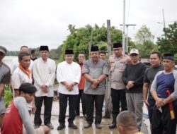 Polres Sekadau Amankan Prosesi Kurban Idul Adha di Masjid Agung Sultan Anum
