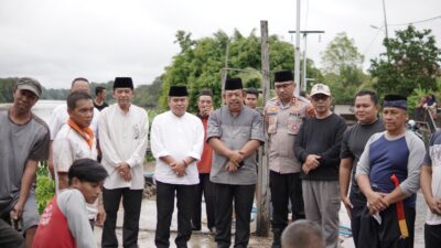 Polres Sekadau Amankan Prosesi Kurban Idul Adha di Masjid Agung Sultan Anum
