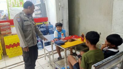 Cegah Gangguan Kamtibmas Polsek Belimbing Gelar Patroli Malam Hari