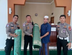 Polres Melawi Salurkan Bantuan Sajadah