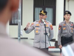 Kapolres Sekadau AKBP Donny Tegaskan Soliditas Personel saat Apel Jam Pimpinan