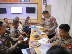 Itwasda Polda Kalbar Lakukan Pengawasan Operasi Patuh Kapuas 2025 di Polres Sintang
