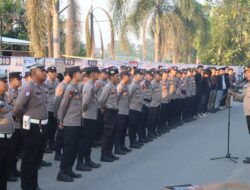 Polres Sekadau Gelar Apel Pengamanan Penutupan Gawai Dayak XIV 2025