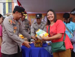 Polri Luncurkan Gerakan Pangan Murah di Sanggau, Ribuan Kilogram Beras dan Sembako Dijual Harga Terjangkau