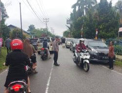 Polres Sekadau Siagakan Personel Amankan Misa di Dua Gereja
