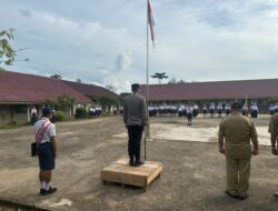 IPDA Firmansyah Ajak Pelajar SMPN 10 Sekadau Tumbuhkan Disiplin dan Etika Bermedsos