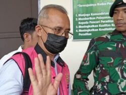 Sidang Perdana Sekda Singkawang Sumastro, Sumastro Bungkam Dugaan Keterlibatan Walikota Singkawang, Tjhai Chui Mie