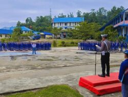 Kasat Lantas IPTU sudarsono Ajak Siswa SMK Keling Kumang Sekadau Tertib Berlalu Lintas