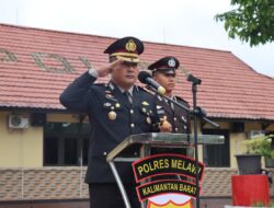 Kapolres Melawi Pimpin Upacara Hari Sumpah Pemuda di Halaman Polres Melawi