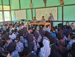 SOSIALISASI DAN PENERTIBAN KENDARAAN BERMOTOR DI SMP N 1 ELLA HILIR