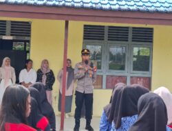 Tertibkan Penggunaan Knalpot Brong, Kapolsek Ella Hilir Sosialisasi ke Siswa SMA