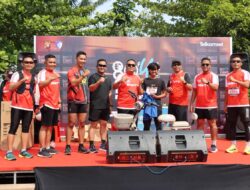 Sambut Hari Pahlawan polres Melawi Bersama Telkomsel Gelar Fun Run Melawi 2025