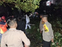 Puting Beliung Terjang Melawi, 7 Kios di Terminal Sidomulyo Rusak — Tribun Bola dan Rumah Warga Juga Terdampak