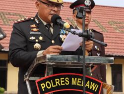 Kapolres Melawi Pimpin Upacara Hari Pahlawan, Personel Antusias Ikuti Jalannya Kegiatan