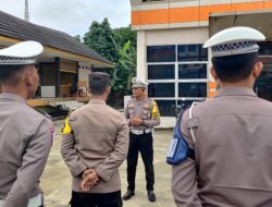 Kasat Lantas Polres Sekadau Beri Arahan Personel Ops Zebra Kapuas 2025