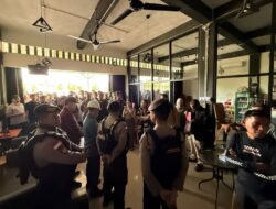 Kawal Eksekusi Ruko di Jalur Perbatasan, Polres Sanggau Tegaskan Komitmen Jaga Kepastian Hukum