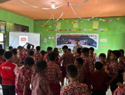 Polsek Belitang Sosialisasikan Antibullying dan Ops Zebra Kapuas di SDN 09 Padak