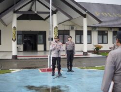 Kapolres Sekadau AKBP Donny Beri Arahan Personel pada Apel Jam Pimpinan