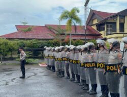 Kasat Samapta Polres Ketapang Pimpin Latihan Dalmas Lanjut di Halaman Mapolres Ketapang