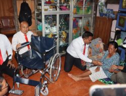 Di Hari Jadi Fungsi Reserse Polri Ke- 78*Kasat Reskrim Polres Melawi “Tebar Senyum”Dengan Memberikan Bantuan Kursi Roda 