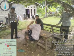 Di Bawah Terik Menyengat, Polisi Tetap Berpatroli Demi Keamanan