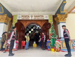 Personel Ops Lilin Kapuas 2025 Amankan Ibadah di Gereja Katedral Jalan A yani dan GPIB Ketapang Jalan M.Thohir Ketapang