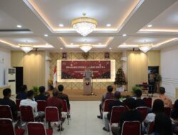 Sebagai Wujud Kasih Dan Kepedulian Polres Ketapang Fasilitasi Tahanan Beragama Nasrani Merayakan Ibadah Natal