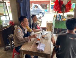 Dengan Penuh Keramahan dan Humanis, Personel Polsek Mempawah Hulu Sampaikan Pesan Kamtibmas