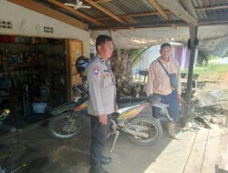 Sentuhan Humanis Polisi, Patroli Siang Sekaligus Sampaikan Pesan Kamtibmas