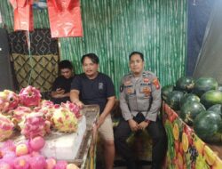 Patroli Malam Polsek Menjalin Jaga Kamtibmas di Pasar Menjalin