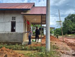 Polsek Sepauk Monitoring Banjir di Empat Desa Akibat Curah Hujan Tinggi