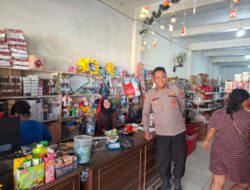 Antisipasi Gangguan Kamtibmas Dipasar Personel Polsek Kuala Behe Laksanakan Patroli