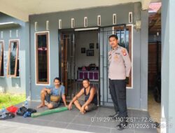 Polsubsektor Jelimpo Laksanakan Patroli Menyambangi Masyarakat Untuk Ciptakan Situasi Aman