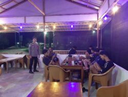 Patroli Malam, Polisi Temui Pemuda Nongkrong hingga Pengendara, Sampaikan Imbauan Keselamatan
