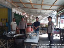 Polsek Menyuke Laksanakan Patroli Dialogis Pada Malam Hari