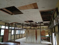 Ruang Kelas Sekolah Dasar Negeri di Melawi Rusak Parah, Warga Sampaikan di Medsos