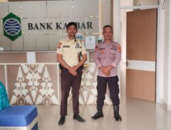 Polisi Duduk Santai Bersama Warga, Patroli Dialogis Jadi Ajang Curhat Kamtibmas