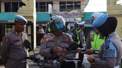Dalam Rangka Ops Keselamatan Kapuas 2026, SiPropam Polres Ketapang Gelar Pengecekan Surat Kendaraan dan SIM