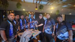 Wartawan Kalbar Serahkan Kaos HPN 2026 di Banten, Sekjen PWI Pusat Apresiasi Dukungan Daerah