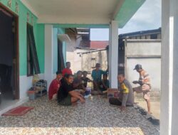 Kebersamaan Warga Terjalin Hangat, Bhabinkamtibmas Sambangi Warga di Sebangki